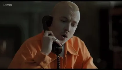 Кадры из сериала Бар «Один звонок» (2025)